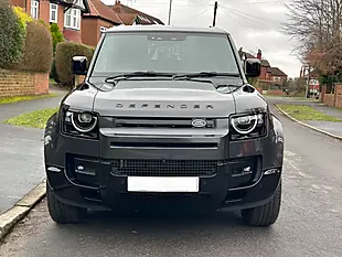 Used 2026 Land Rover Defender 90 X-Dynamic Hse Hard Top Carpathian Grey - Interior and Exterior details 2