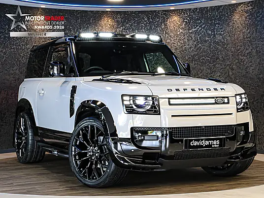 2026 Land Rover Defender 90 D250 MHEV X-Dynamic SE