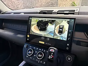 Used 2026 Land Rover Defender 90 X-Dynamic Se Grey - Interior and Exterior details 14