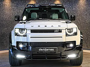 Used 2026 Land Rover Defender 90 X-Dynamic Se Grey - Interior and Exterior details 4