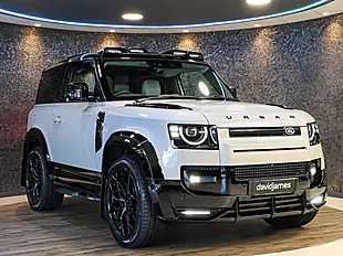 Used 2026 Land Rover Defender 90 X-Dynamic Se Grey - Interior and Exterior details 9