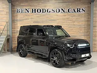 Used 2026 Land Rover Defender X-Dynamic Hse Hard Top Black - Interior and Exterior details 3