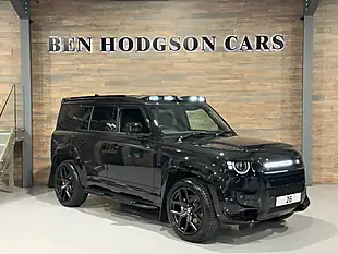 Used 2026 Land Rover Defender X-Dynamic Hse Hard Top Black - Interior and Exterior details 4