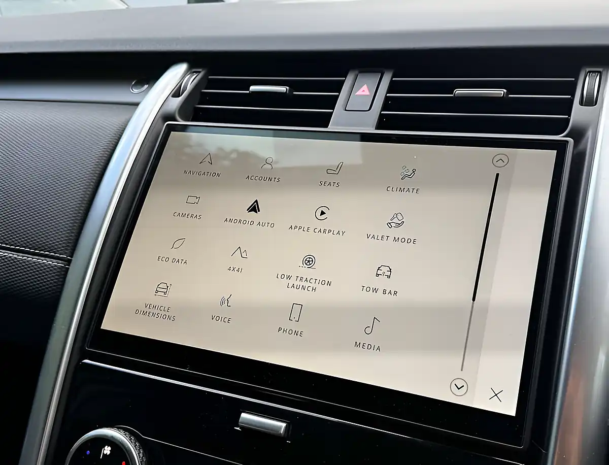 Used 2026 Land Rover Discovery Discovery Dynamic Hse Grey - Interior and Exterior details 17