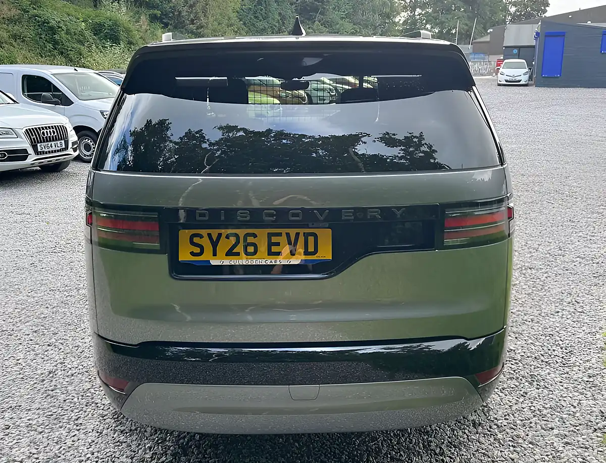Used 2026 Land Rover Discovery Discovery Dynamic Hse Grey - Interior and Exterior details 4