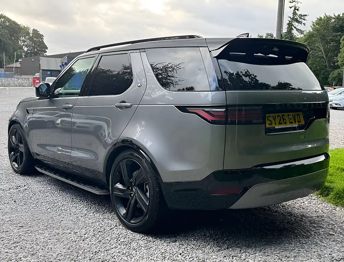 Used 2026 Land Rover Discovery Discovery Dynamic Hse Grey - Interior and Exterior details 5