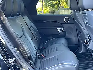 Used 2026 Land Rover Discovery Metropolitan Edition Carpathian Grey - Interior and Exterior details 16