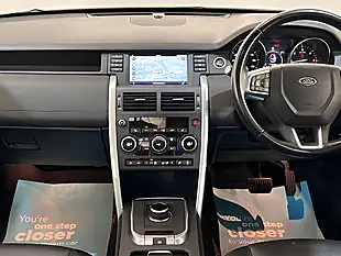 Used 2026 Land Rover Discovery Sport Hse White - Interior and Exterior details 12