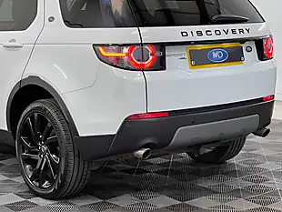 Used 2026 Land Rover Discovery Sport Hse White - Interior and Exterior details 18