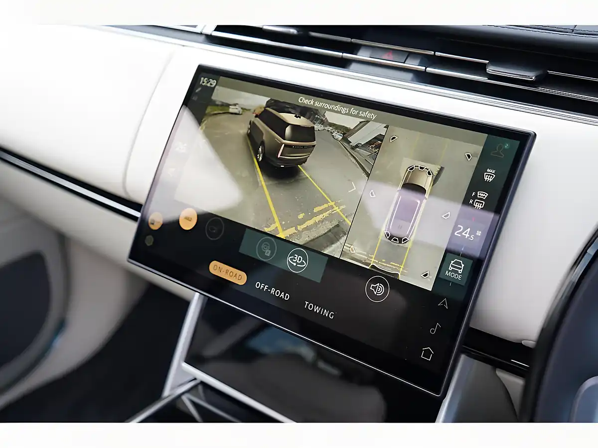 Used 2026 Land Rover Range Rover Autobiography Carpathian Grey - Interior and Exterior details 14
