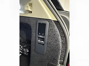 Used 2026 Land Rover Range Rover Se Black - Interior and Exterior details 16