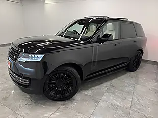 Used 2026 Land Rover Range Rover Se Black - Interior and Exterior details 4