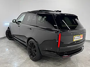 Used 2026 Land Rover Range Rover Se Black - Interior and Exterior details 5