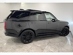 Used 2026 Land Rover Range Rover Se Black - Interior and Exterior details 8