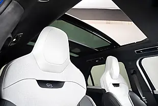 Used 2026 Land Rover Range Rover Sport Sv Ultimate Edition Velocity Blue - Interior and Exterior details 9