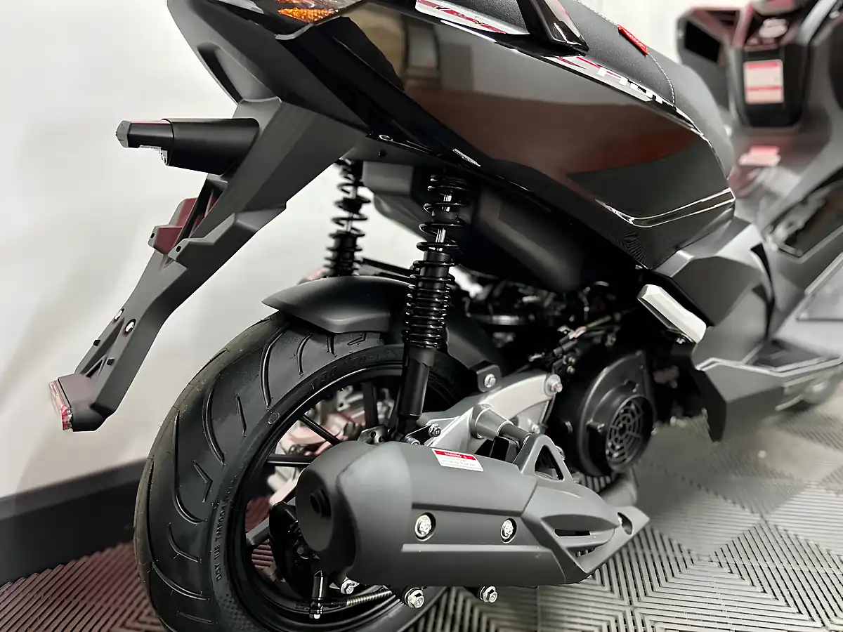 Used 2026 Lexmoto Aura Other - Interior and Exterior details 16