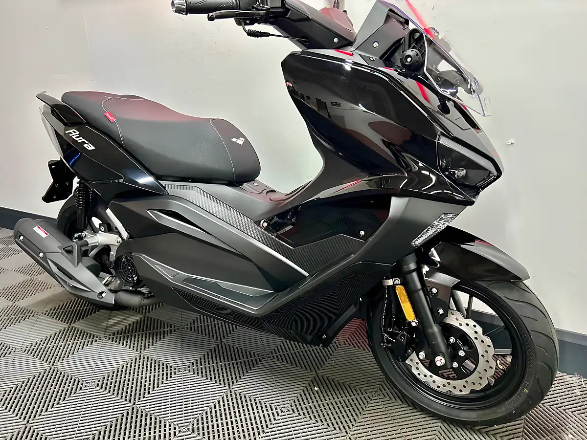 Used 2026 Lexmoto Aura Other - Interior and Exterior details 4