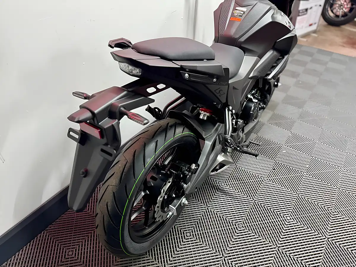 Used 2026 Lexmoto Ls-Z 125 Naked Other - Interior and Exterior details 16