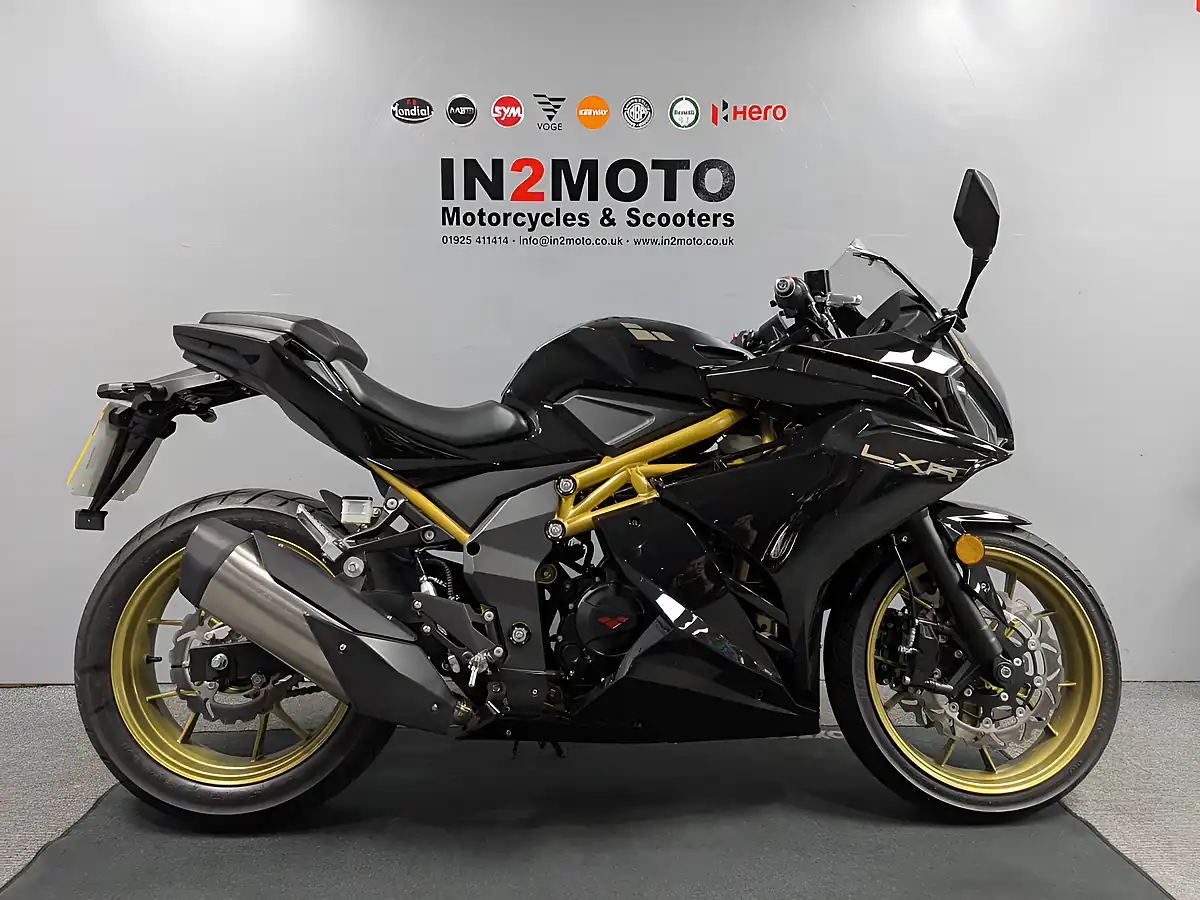 Used 2026 Lexmoto Lxr 125 Black/Gold - Interior and Exterior details 2
