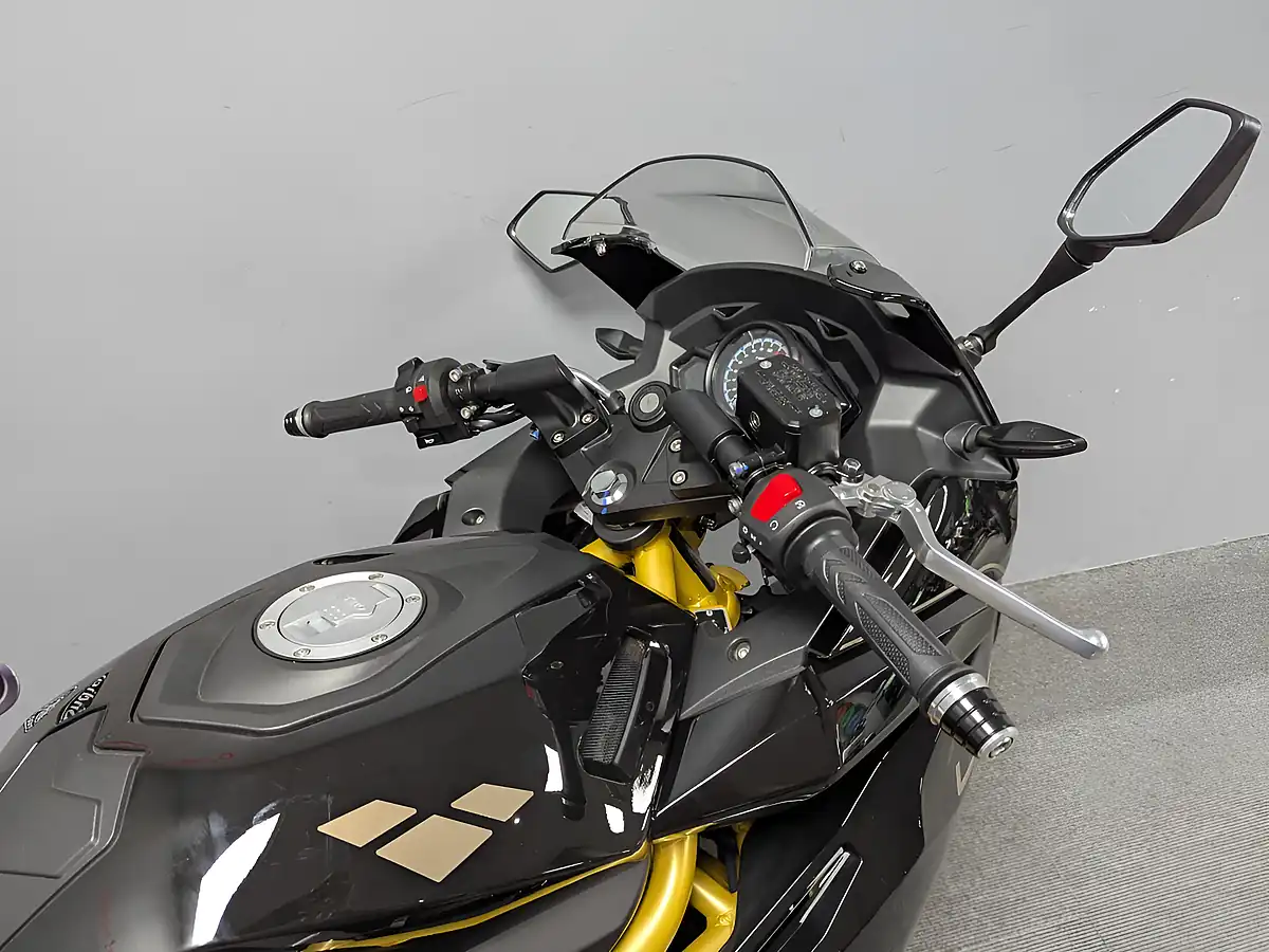 Used 2026 Lexmoto Lxr 125 Black/Gold - Interior and Exterior details 20