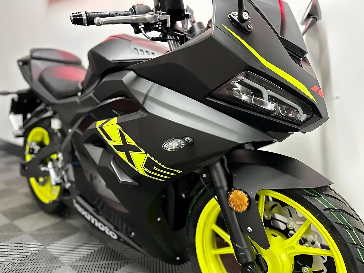 Used 2026 Lexmoto Lxs 125 Super Sports Black - Interior and Exterior details 4