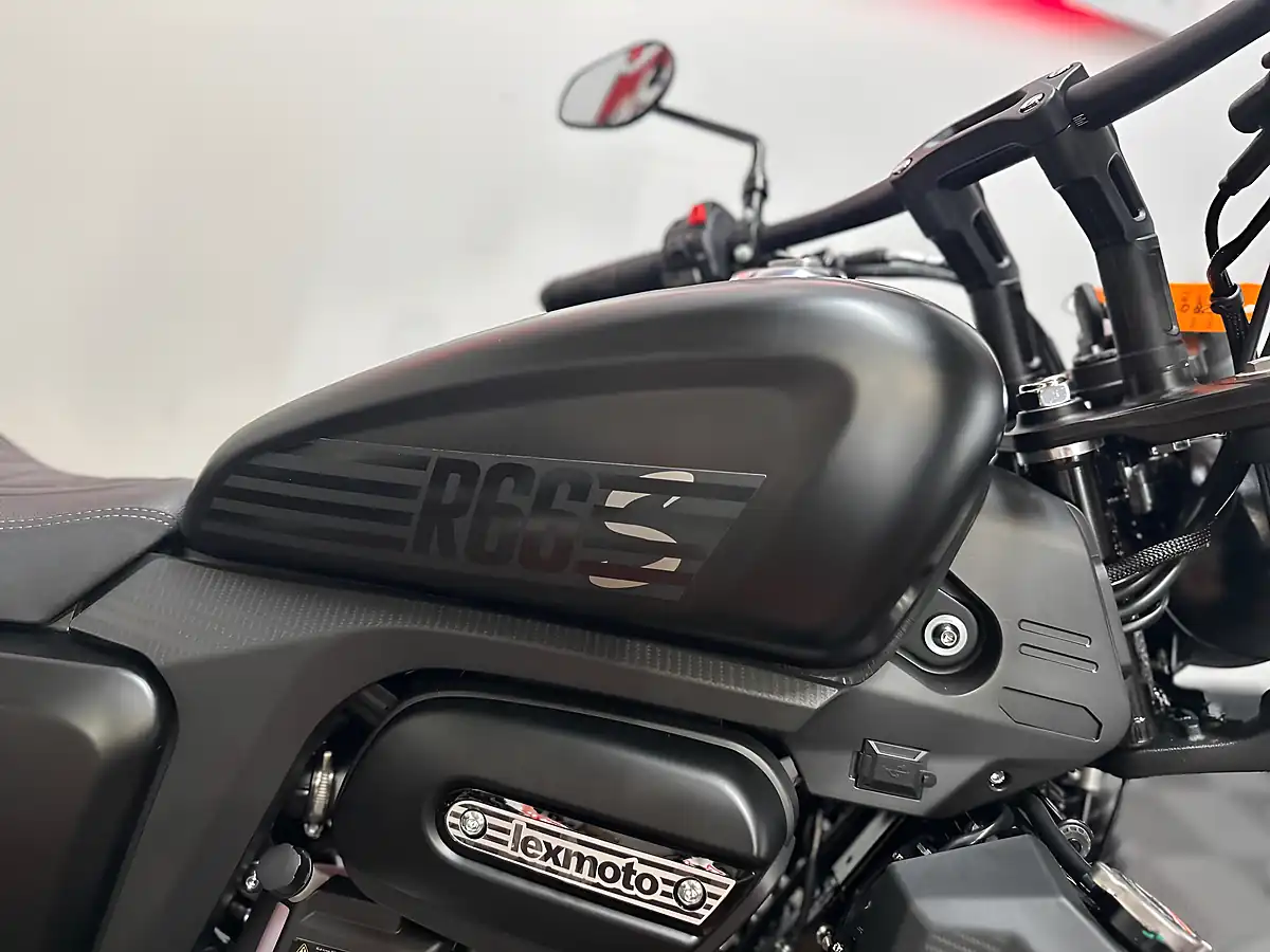 Used 2026 Lexmoto R66S Black - Interior and Exterior details 19
