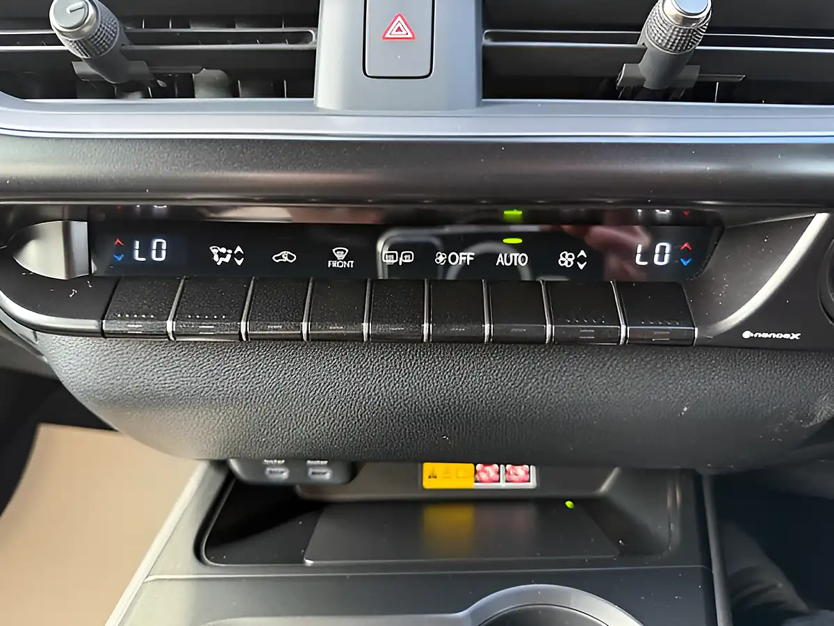 Used 2026 Lexus Ux Premium Plus Silver - Interior and Exterior details 13