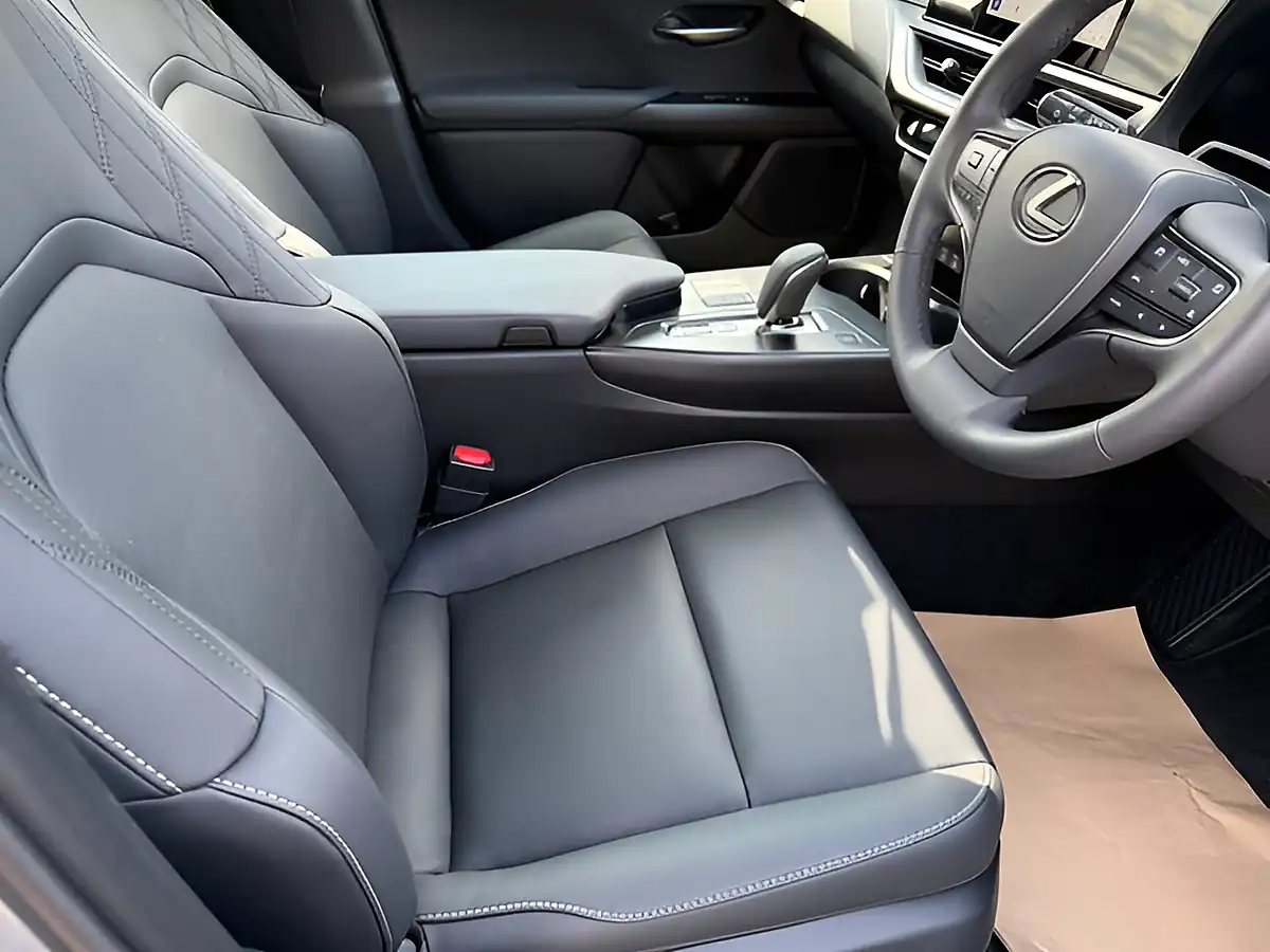 Used 2026 Lexus Ux Premium Plus Silver - Interior and Exterior details 4