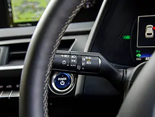 Used 2026 Lexus Ux Sat Nav+parking Sensors+aircon White - Interior and Exterior details 10