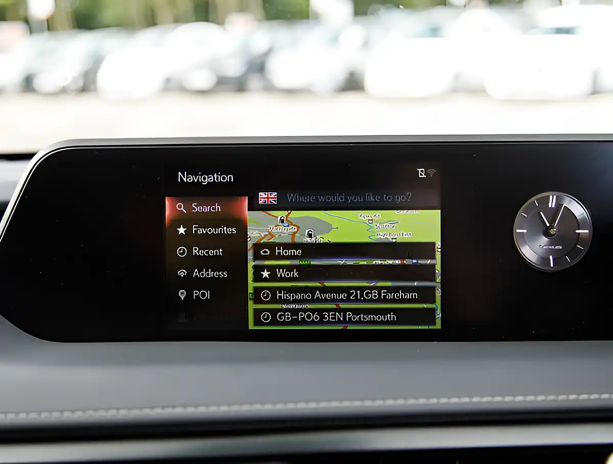 Used 2026 Lexus Ux Sat Nav+parking Sensors+aircon White - Interior and Exterior details 13