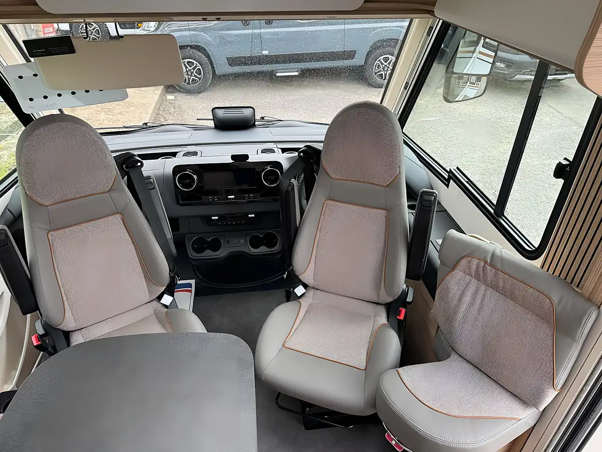 Used 2026 Malibu I441LE M40 - Interior and Exterior details 15