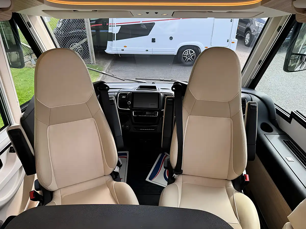 Used 2026 Malibu I480RB-QB Comfort Class - Interior and Exterior details 11