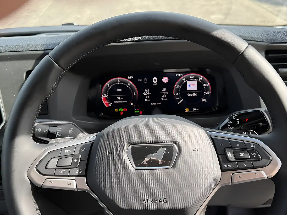 Used 2026 Man Tge Crewcab High Roof Indium Grey - Interior and Exterior details 12