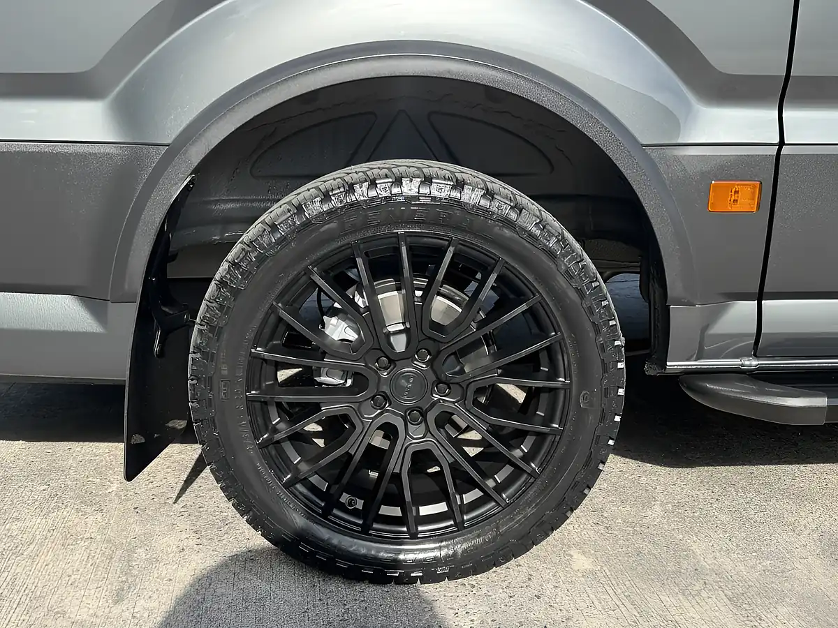 Used 2026 Man Tge Crewcab High Roof Indium Grey - Interior and Exterior details 15