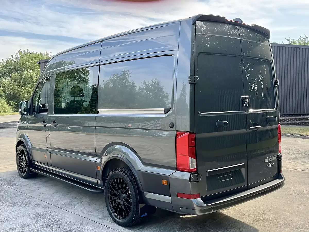 Used 2026 Man Tge Crewcab High Roof Indium Grey - Interior and Exterior details 16