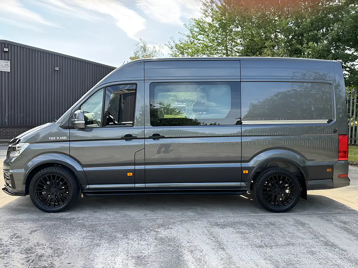 Used 2026 Man Tge Crewcab High Roof Indium Grey - Interior and Exterior details 4