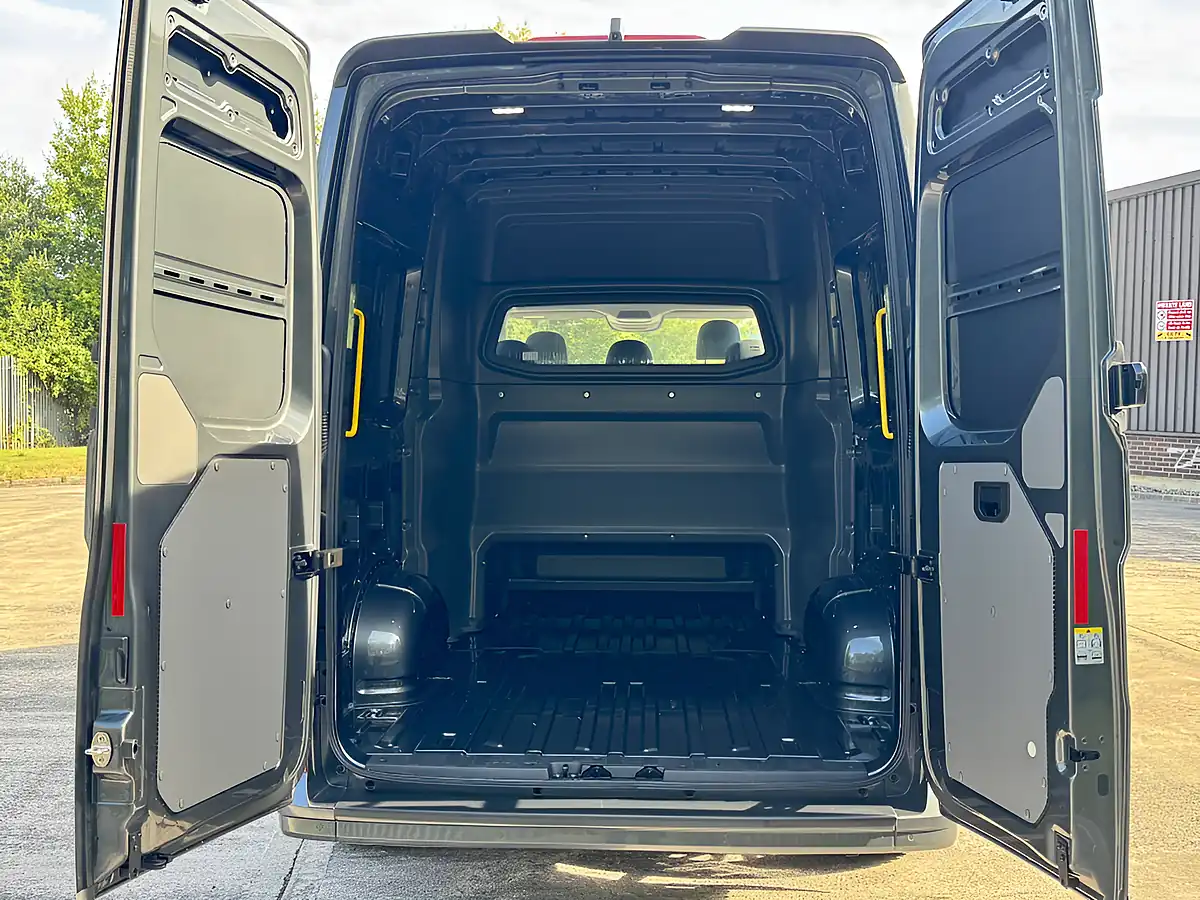 Used 2026 Man Tge Crewcab High Roof Indium Grey - Interior and Exterior details 7