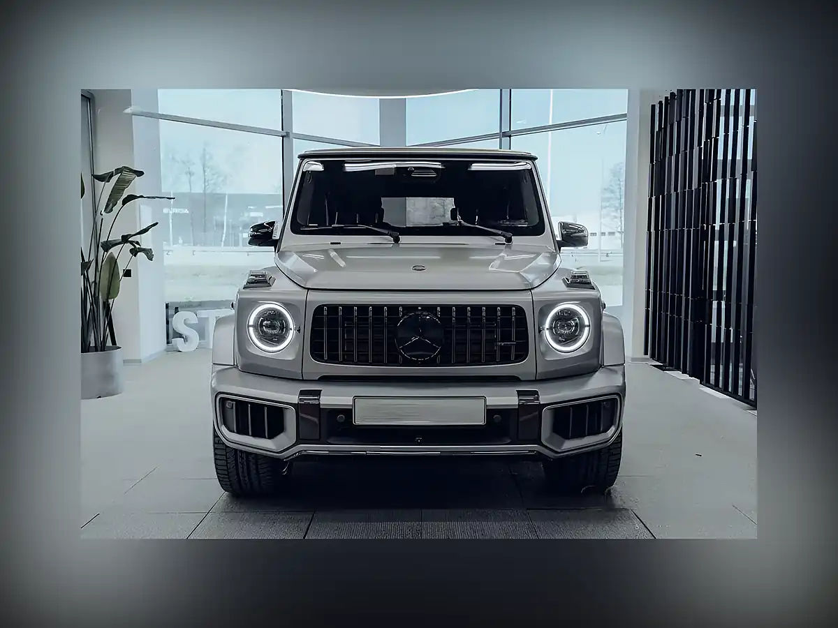 Used 2026 Mercedes-Benz G Class AMG Carbon Edition Manufaktur Platinum Magno - Interior and Exterior details 2
