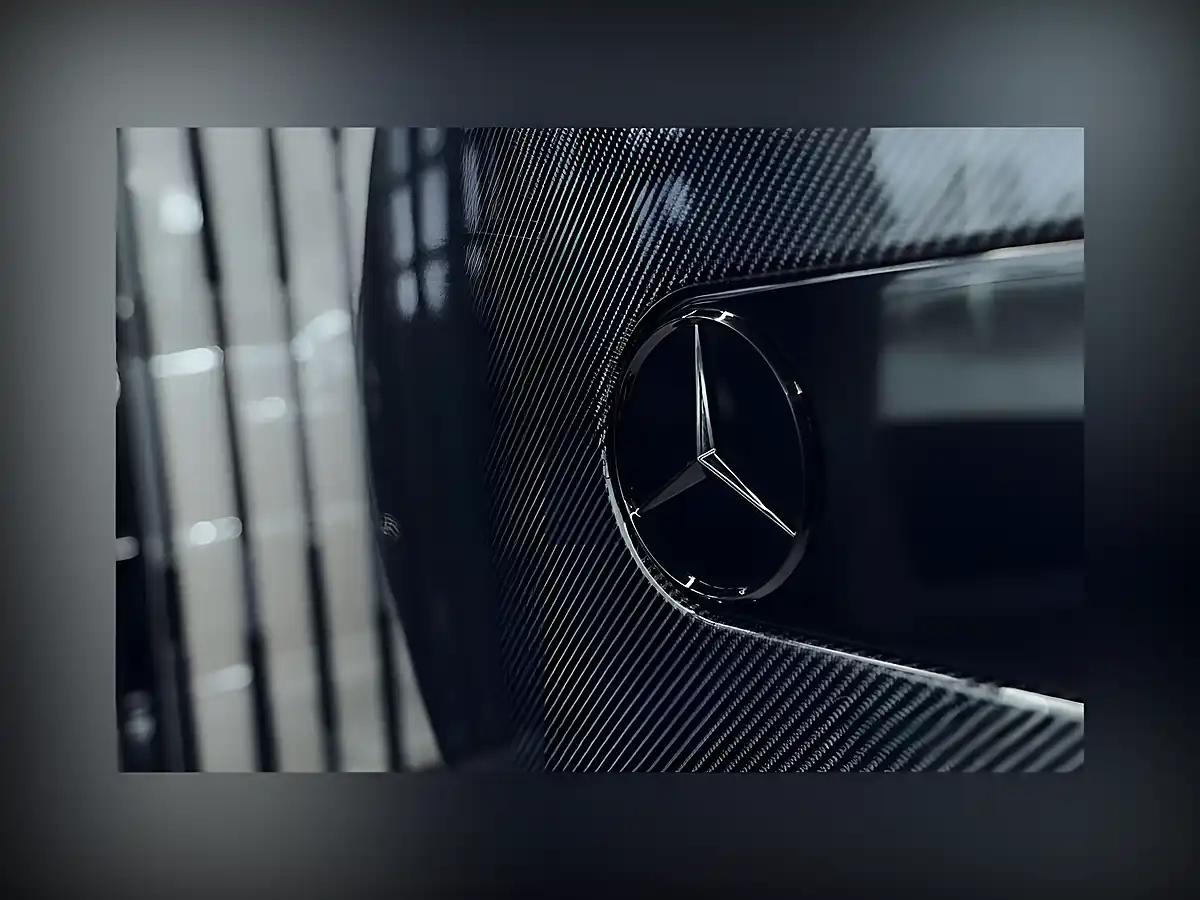 Used 2026 Mercedes-Benz G Class AMG Carbon Edition Manufaktur Platinum Magno - Interior and Exterior details 8