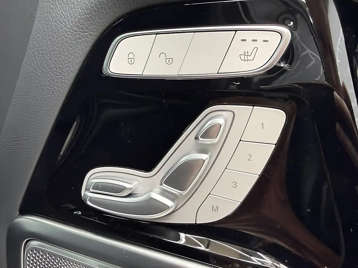 Used 2026 Mercedes-Benz G Class AMG Line (premium Plus) Black - Interior and Exterior details 18