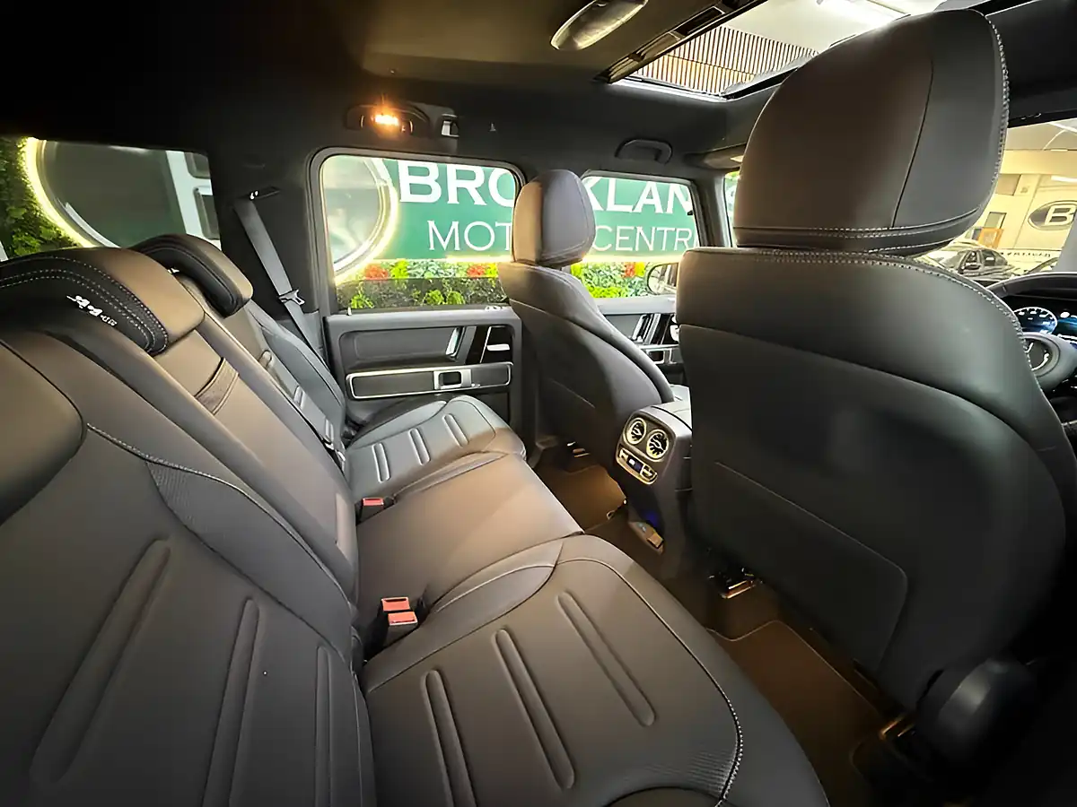 Used 2026 Mercedes-Benz G Class AMG Line Premium Plus Blue - Interior and Exterior details 16