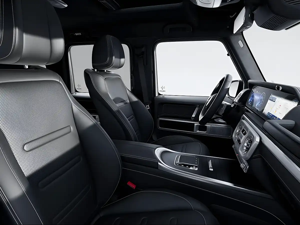 Used 2026 Mercedes-Benz G Class AMG Line (premium Plus) Monza Grey Magno - Interior and Exterior details 9