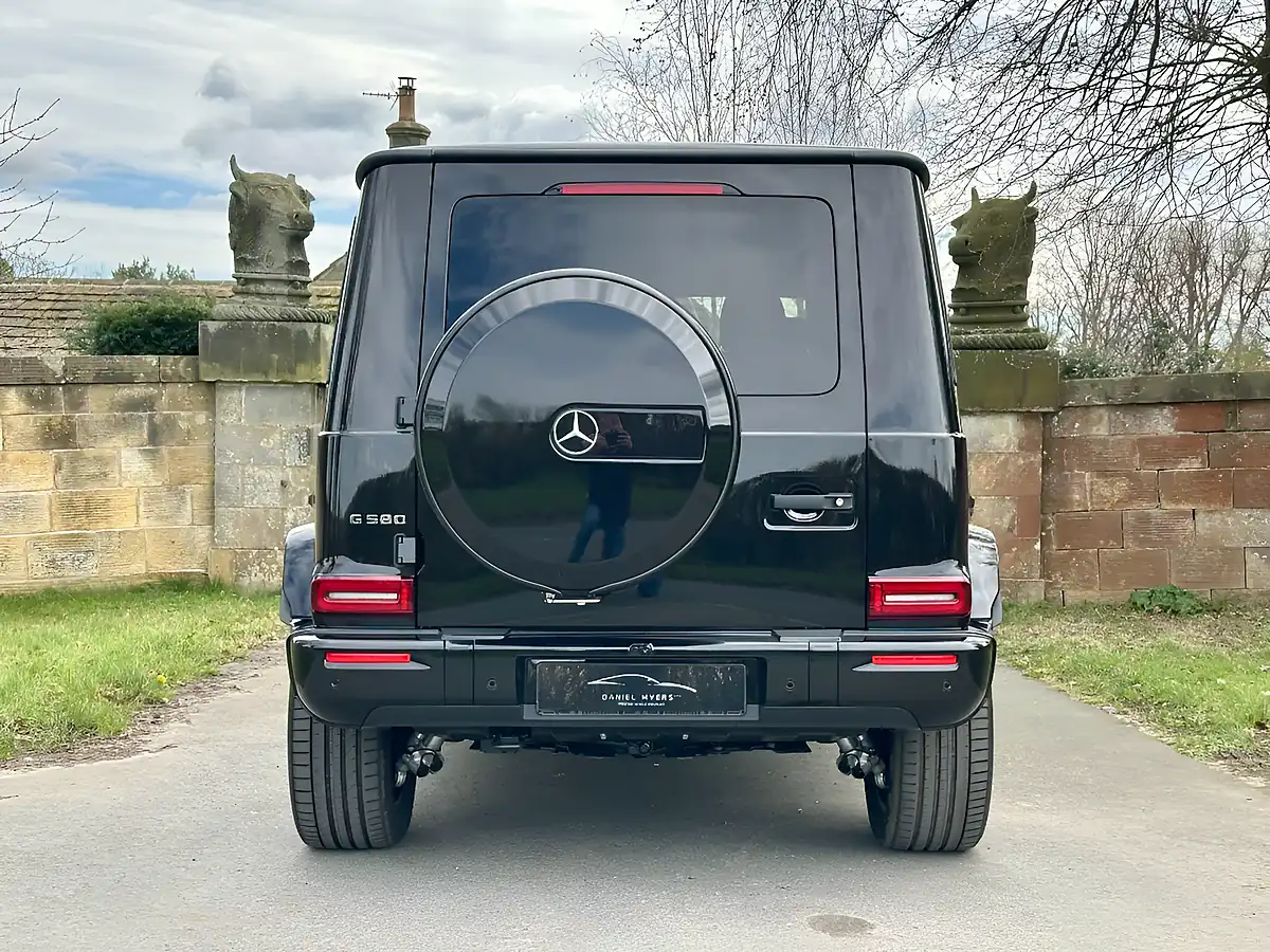 Used 2026 Mercedes-Benz G Class AMG Line (premium Plus) Obsidian Black - Interior and Exterior details 5