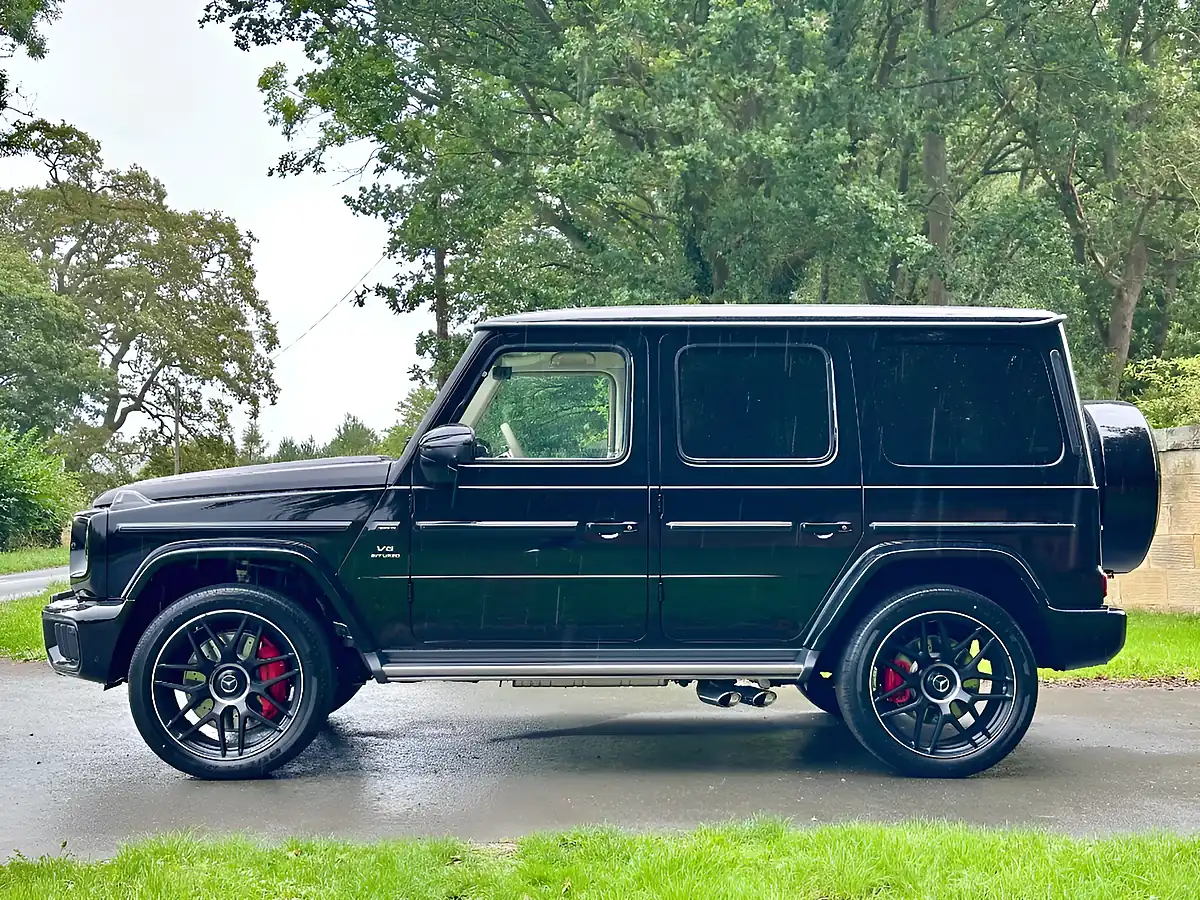 Used 2026 Mercedes-Benz G Class AMG Manufaktur Edition Obsidian Black - Interior and Exterior details 4