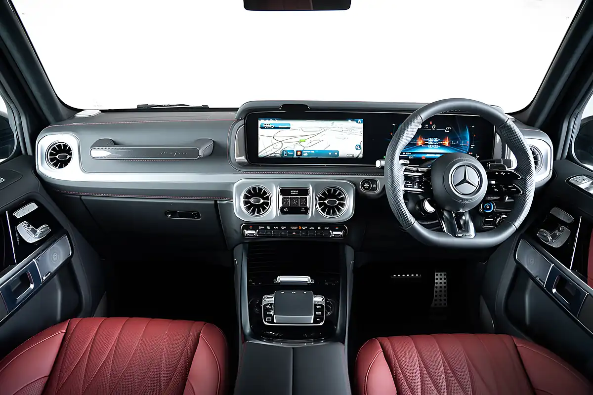 Used 2026 Mercedes-Benz G Class G63 AMG Manufaktur Edition Classic Grey - Interior and Exterior details 10