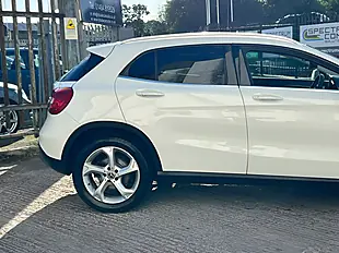 Used 2026 Mercedes-Benz Gla Class Sport White - Interior and Exterior details 9