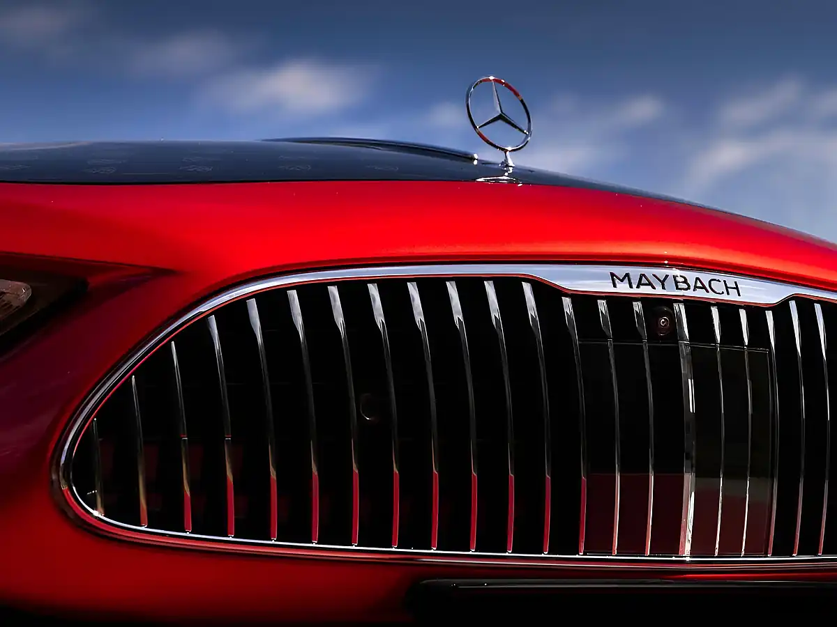 Used 2026 Mercedes-Benz Maybach Sl Monogram Series Manufaktur Garnet Red Metallic - Interior and Exterior details 12