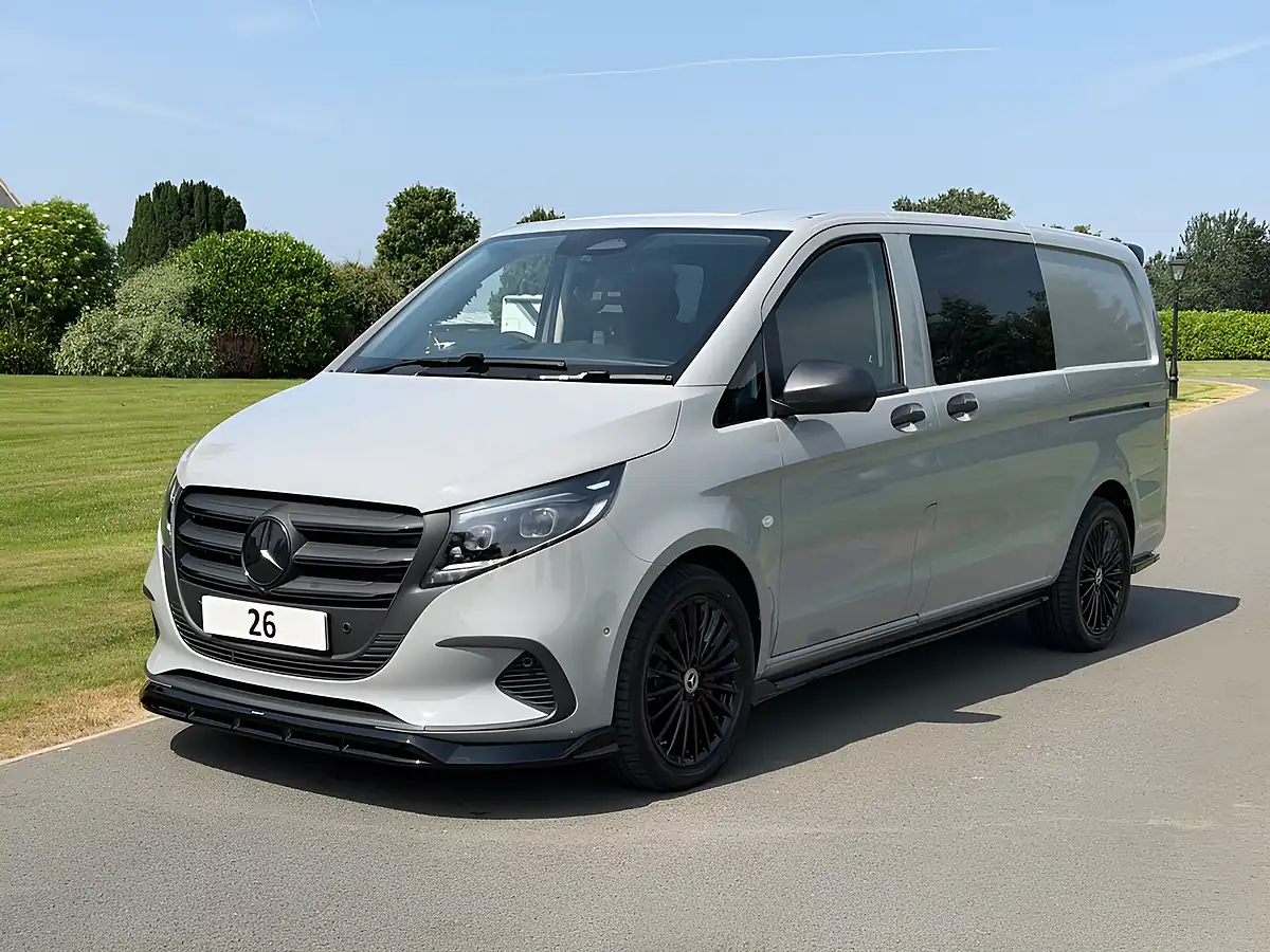 Used 2026 Mercedes-Benz Vito Select Crew Van Double Cab Grey - Front View