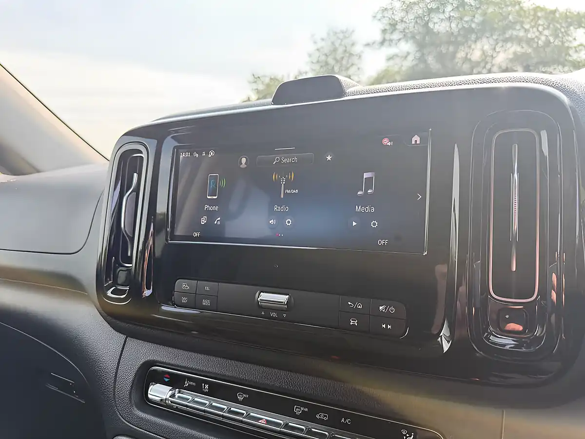 Used 2026 Mercedes-Benz Vito Select Crew Van Double Cab Grey - Interior and Exterior details 12