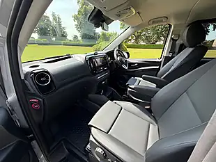 Used 2026 Mercedes-Benz Vito Select Crew Van Double Cab Grey - Interior and Exterior details 9
